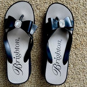 💥💖🔥Brighton Bowie Wedge Flip Flops💥💖🔥